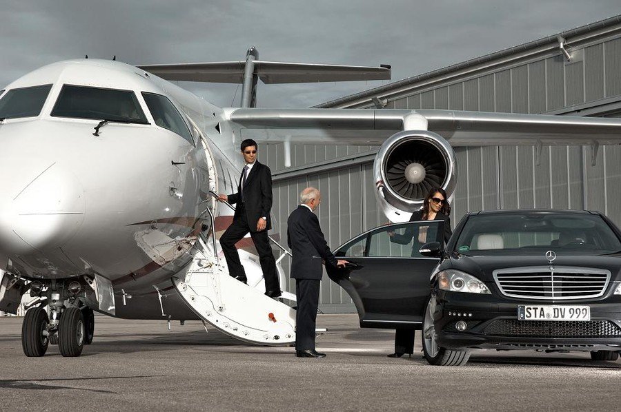 limo-executive-corporate-car-service (1)